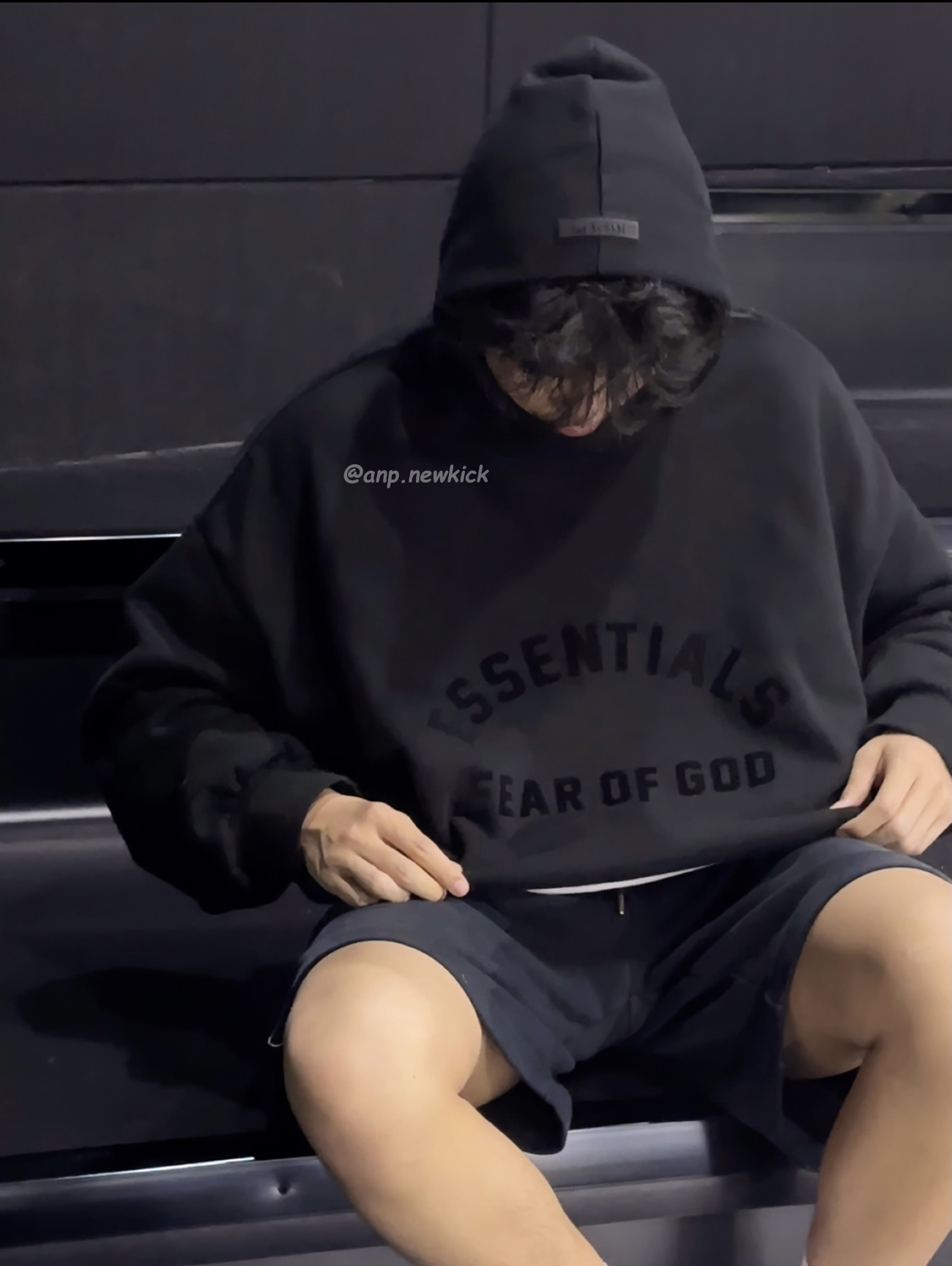 Fear Of God Essentials Tee Black (2) - newkick.vip